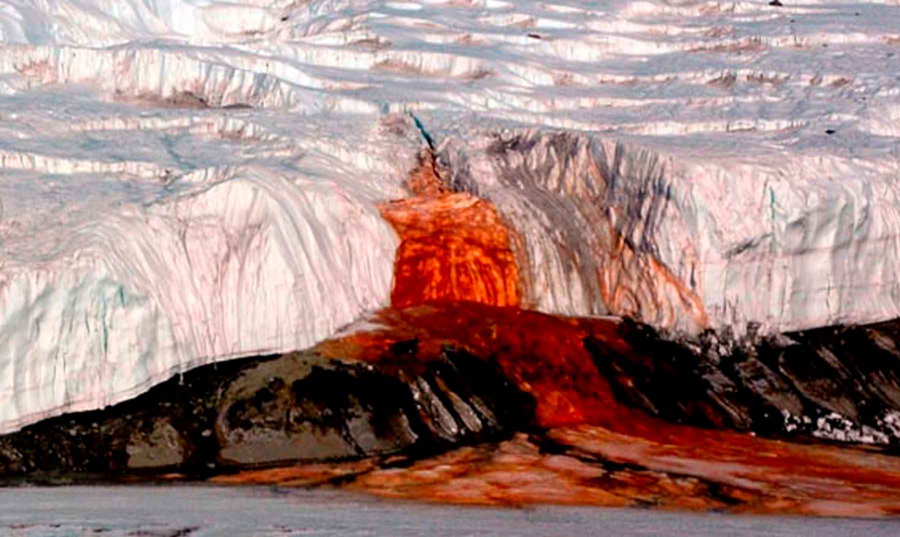 Las Cataratas de Sangre de la Antártida